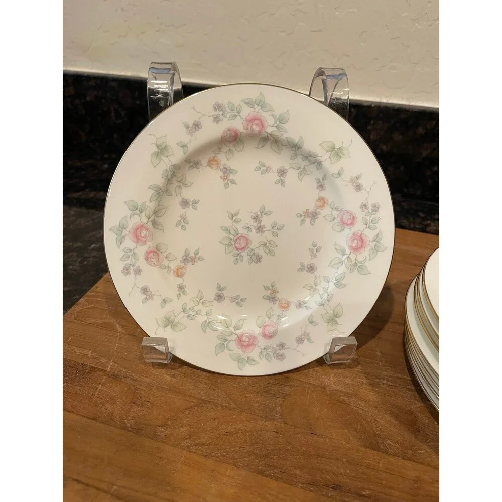 8 Pfaltzgraff Rosemont bread and butter Plates 6.5 inches